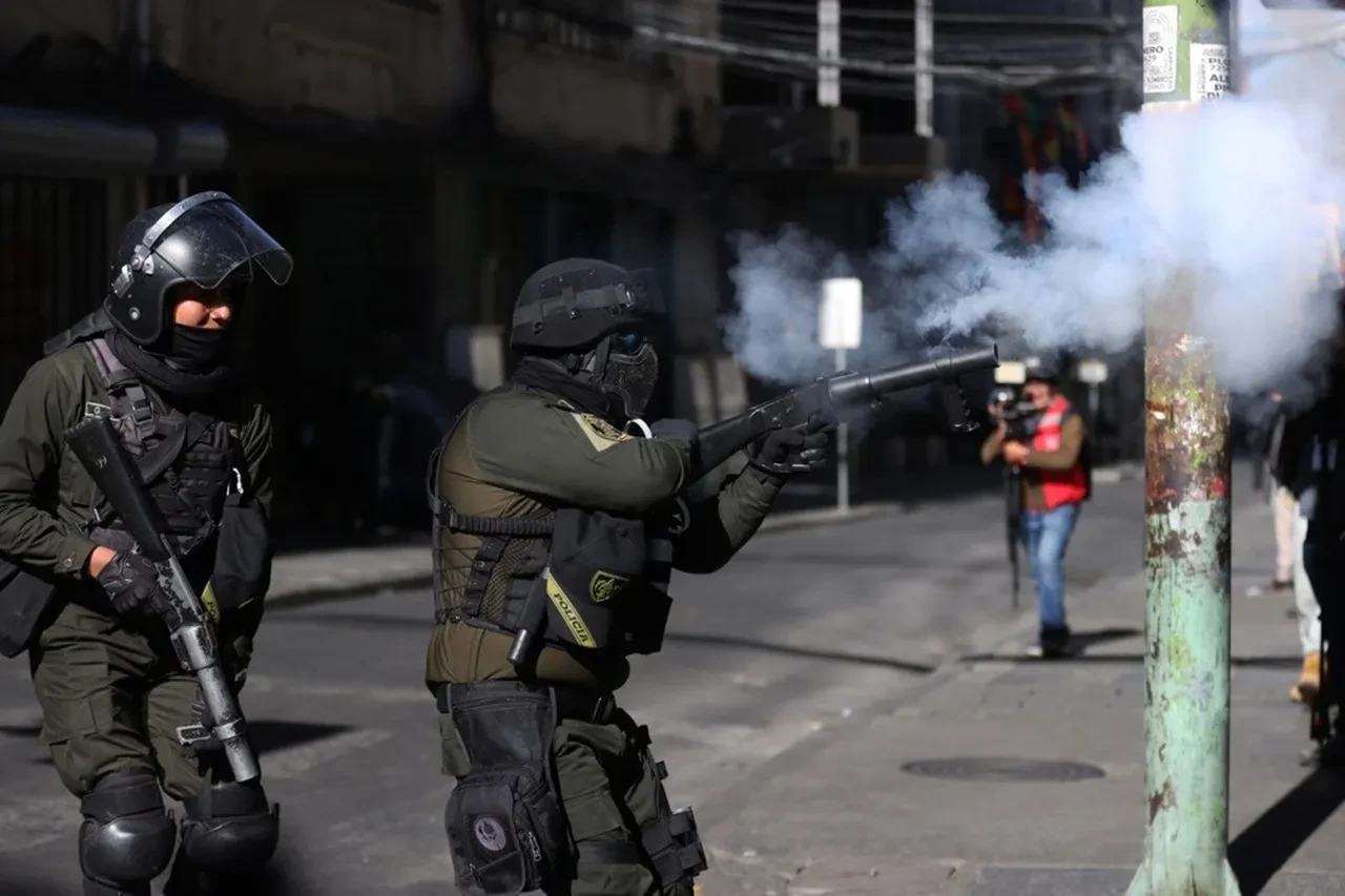 Bolivya polisi