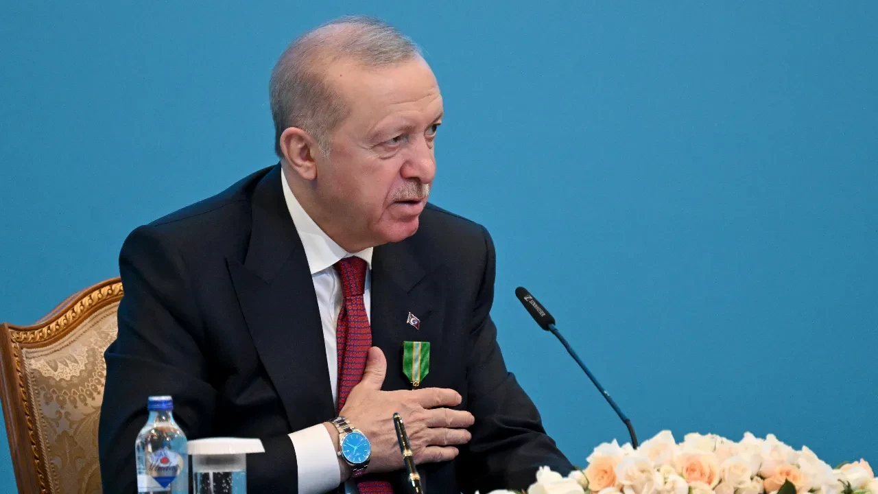 Cumhurbaşkanı Erdoğan'dan Türk devletlerine çağrı: Teknolojide iş birliğimiz artmalı