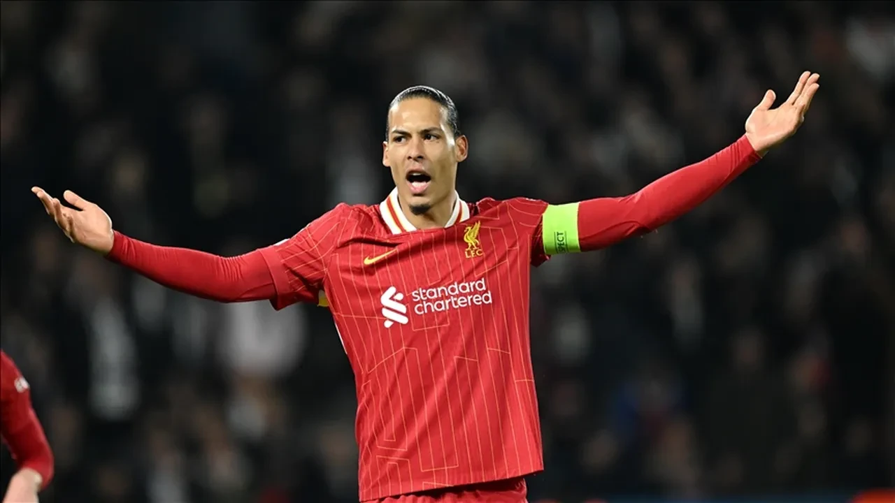 Dursun Özbek devreye girdi: Virgil Van Dijk için maaş ve bonservis formülü belirlendi! Transferde kritik Ömer Bayram detayı