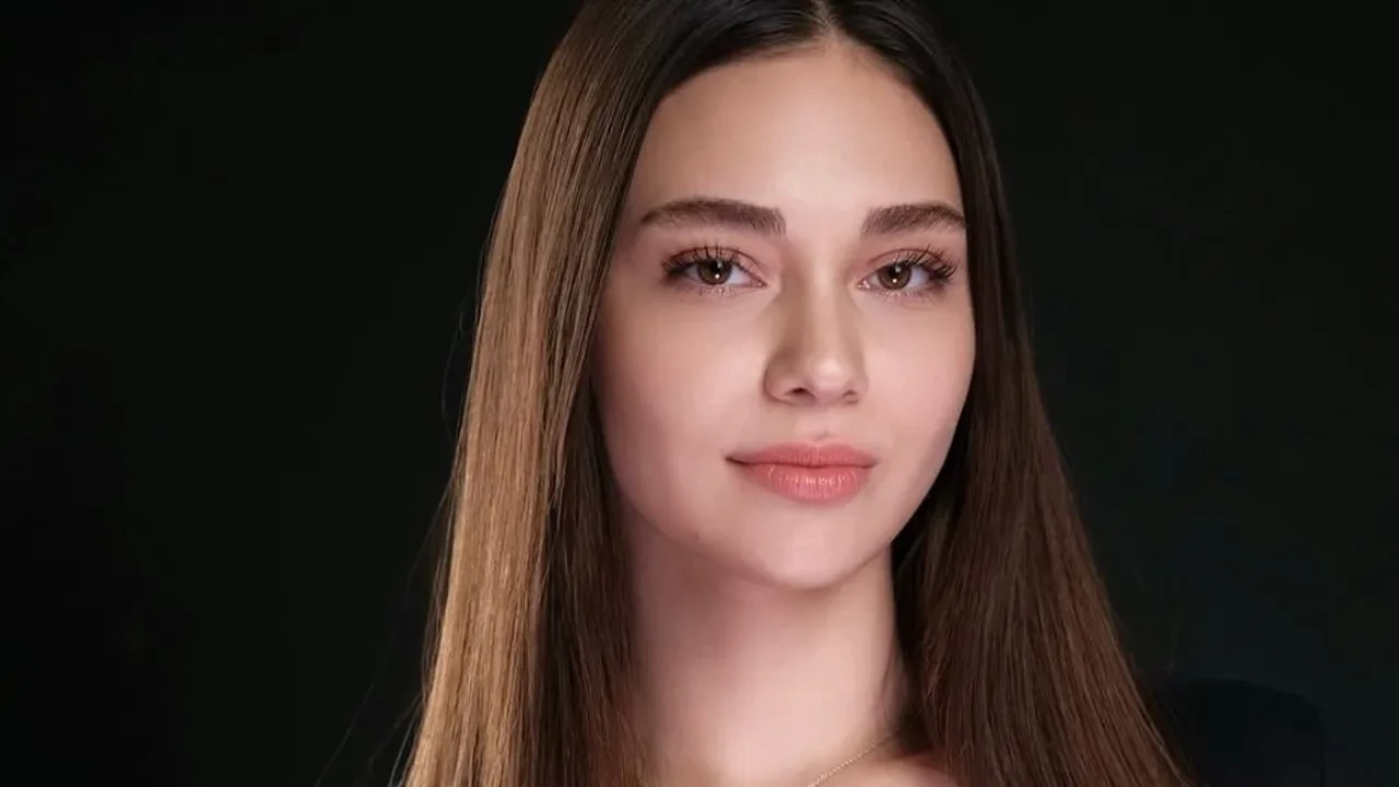 Ezgi Dalgıç kimdir? Ezgi Dalgıç kaç yaşında? Ezgi Dalgıç hangi dizilerde oynadı?