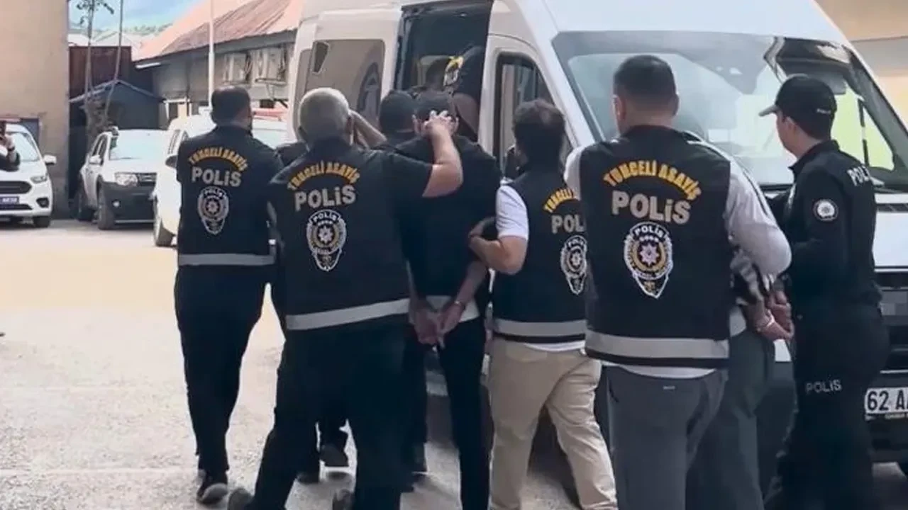 Faizsiz kredi vaadiyle 100 milyonluk vurgun! Şebeke çökertildi, çok sayıda tutuklama var