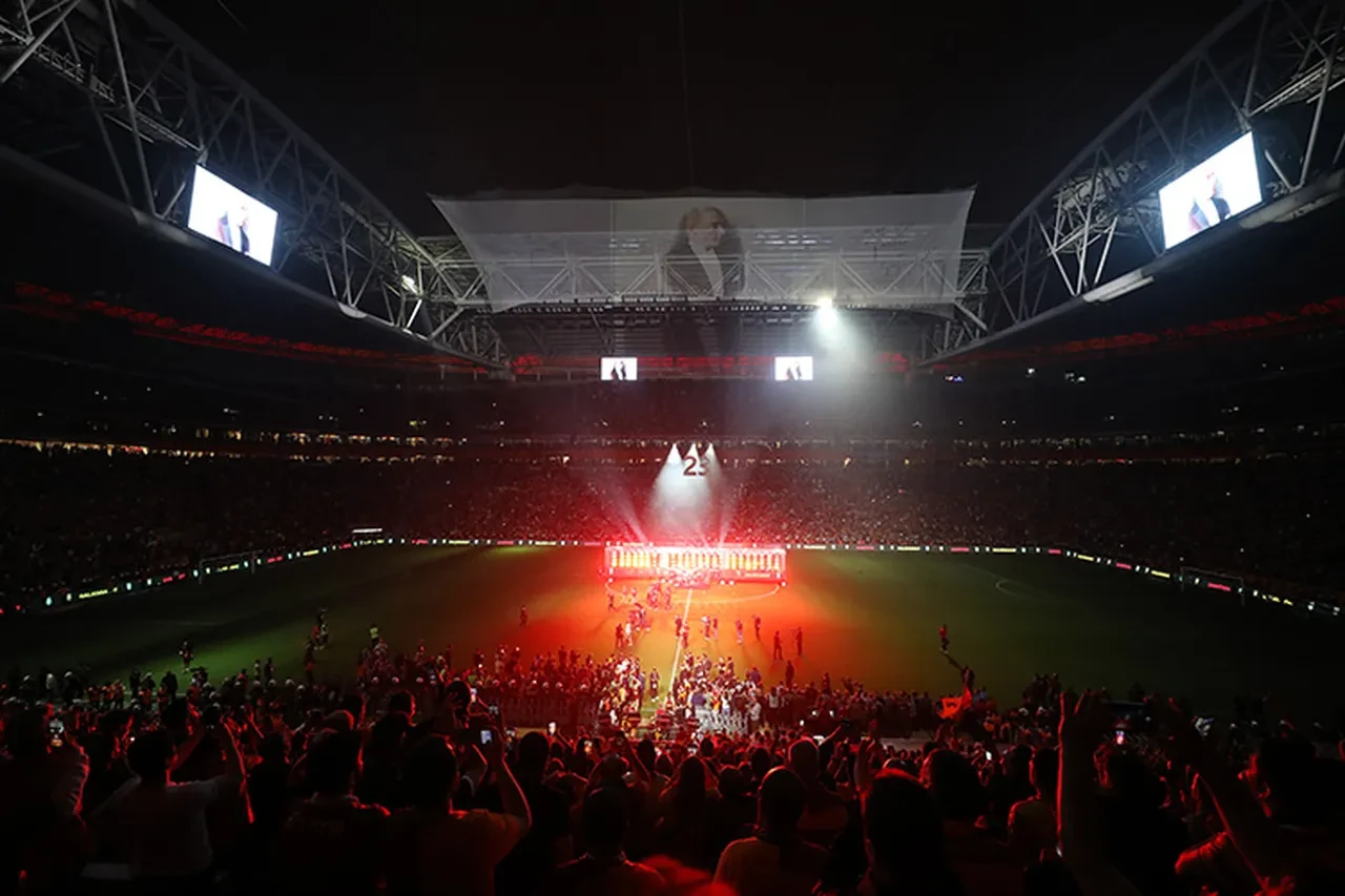 Galatasaray şampiyonluk kutlaması hangi kanalda, CANLI nereden izlenir?