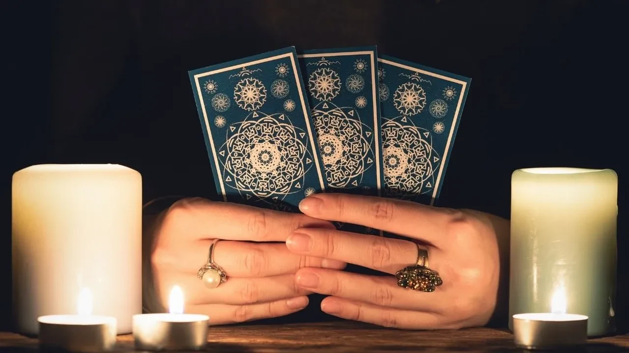 Günlük tarot kart açılımı 16 Mayıs 2026! Yeni Ay hedeflerinizi ayağınıza getiriyor