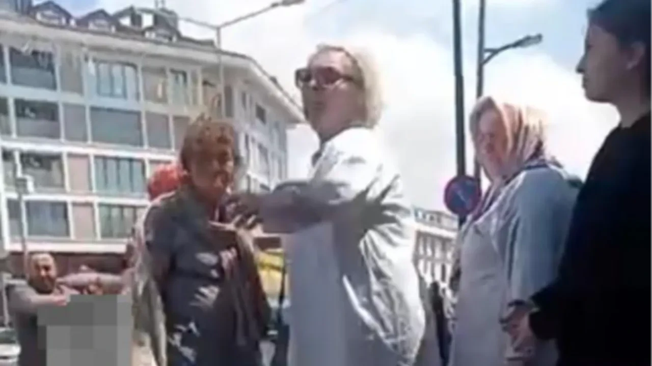 Üsküdar’da İsrail protestocularına sözlü taciz: 