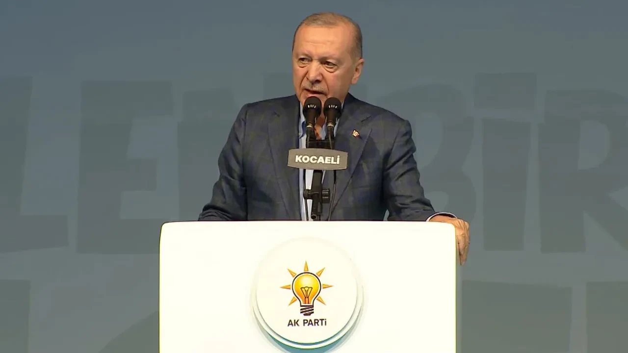 Cumhurbaşkanı Erdoğan: Terörün devre dışı kaldığı dönemde gençliğin eyvahı da kimseye eyvallahı da olmayacak