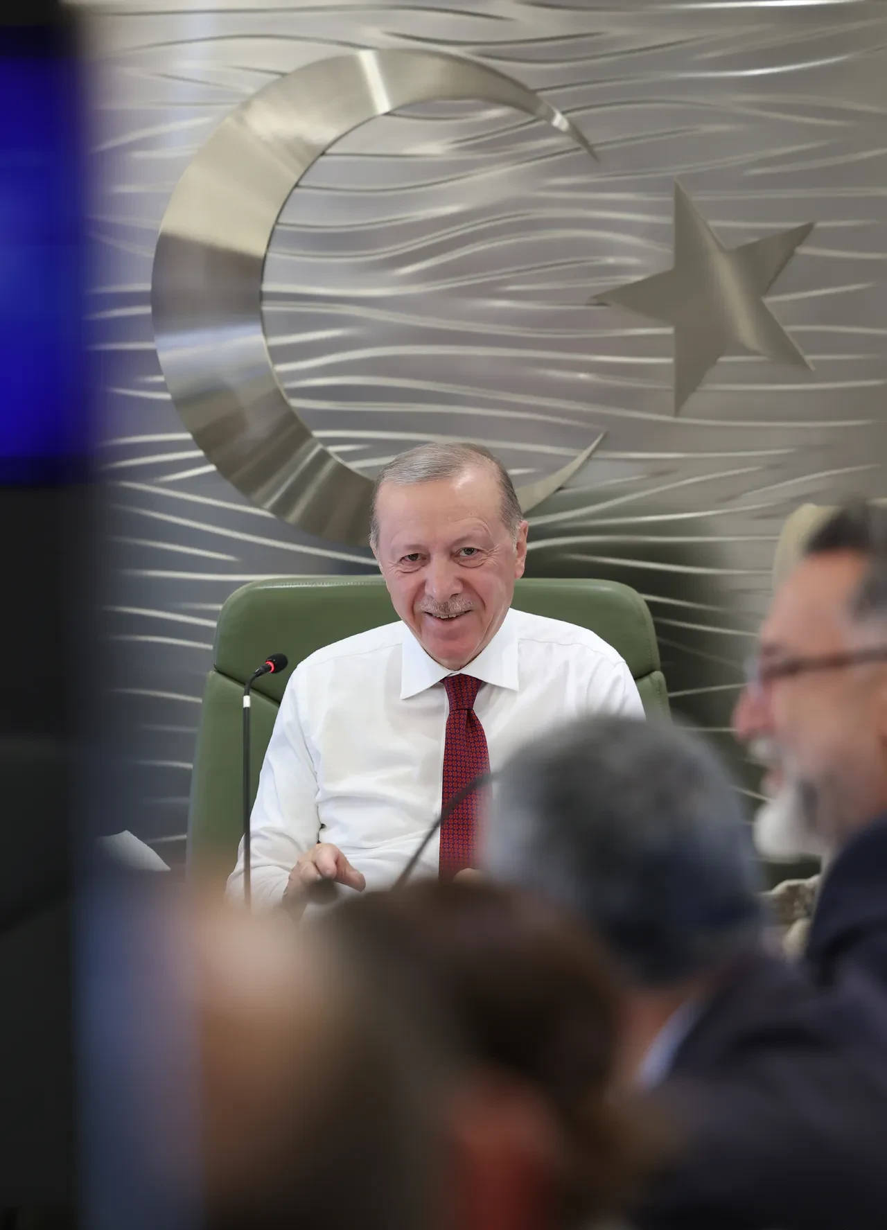 Cumhurbaşkanı Erdoğan 'yeni isimler olabilir' diyerek duyurdu! 'Huzuru AK Parti'de buldular'