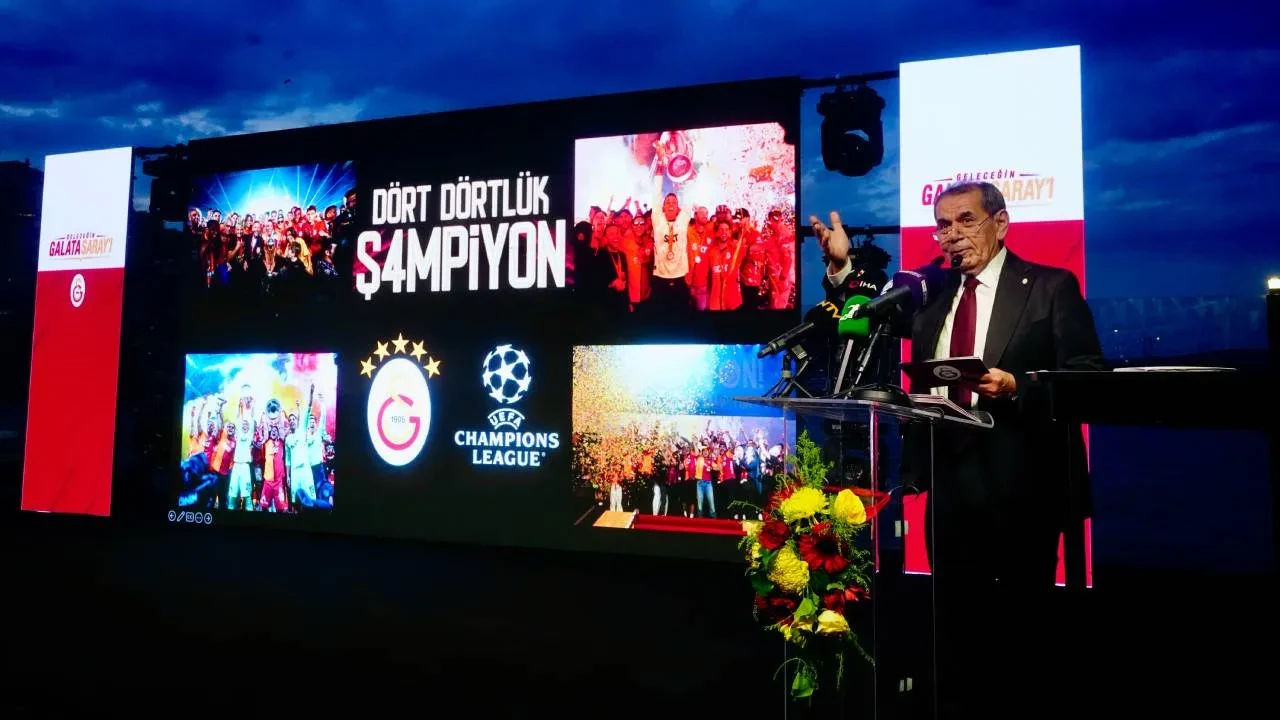 Dursun Özbek yeni hedefleri açıkladı! Şampiyonlar Ligi sözleri taraftarları heyecanlandırdı