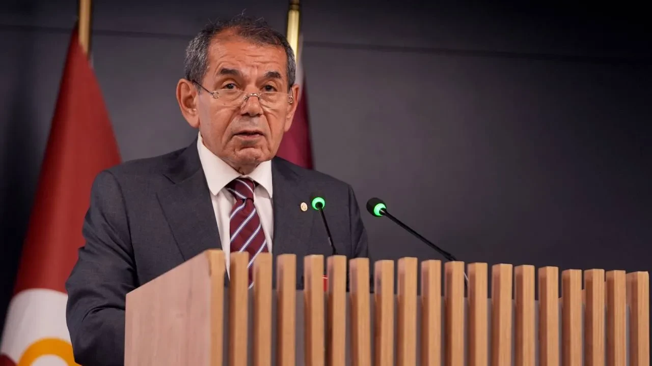 Dursun Özbek yeni hedefleri açıkladı! Şampiyonlar Ligi sözleri taraftarları heyecanlandırdı