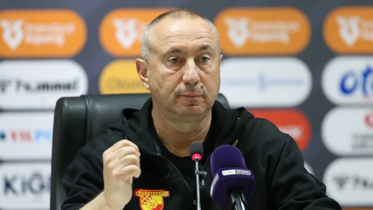 Göztepe'de Stoilov yenilginin ardından konuştu! "Avrupa hedefimiz vardı, maalesef olmadı"