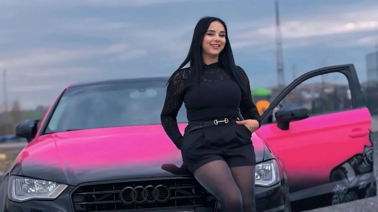 Hülya Sönmez kimdir? Hülya Sönmez kaç yaşında? Hülya Sönmez evli mi?