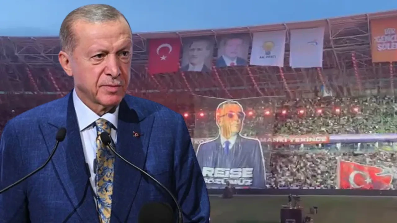 Kocaeli'de 100 bin gençten Cumhurbaşkanı Erdoğan'ı mest eden koreografi