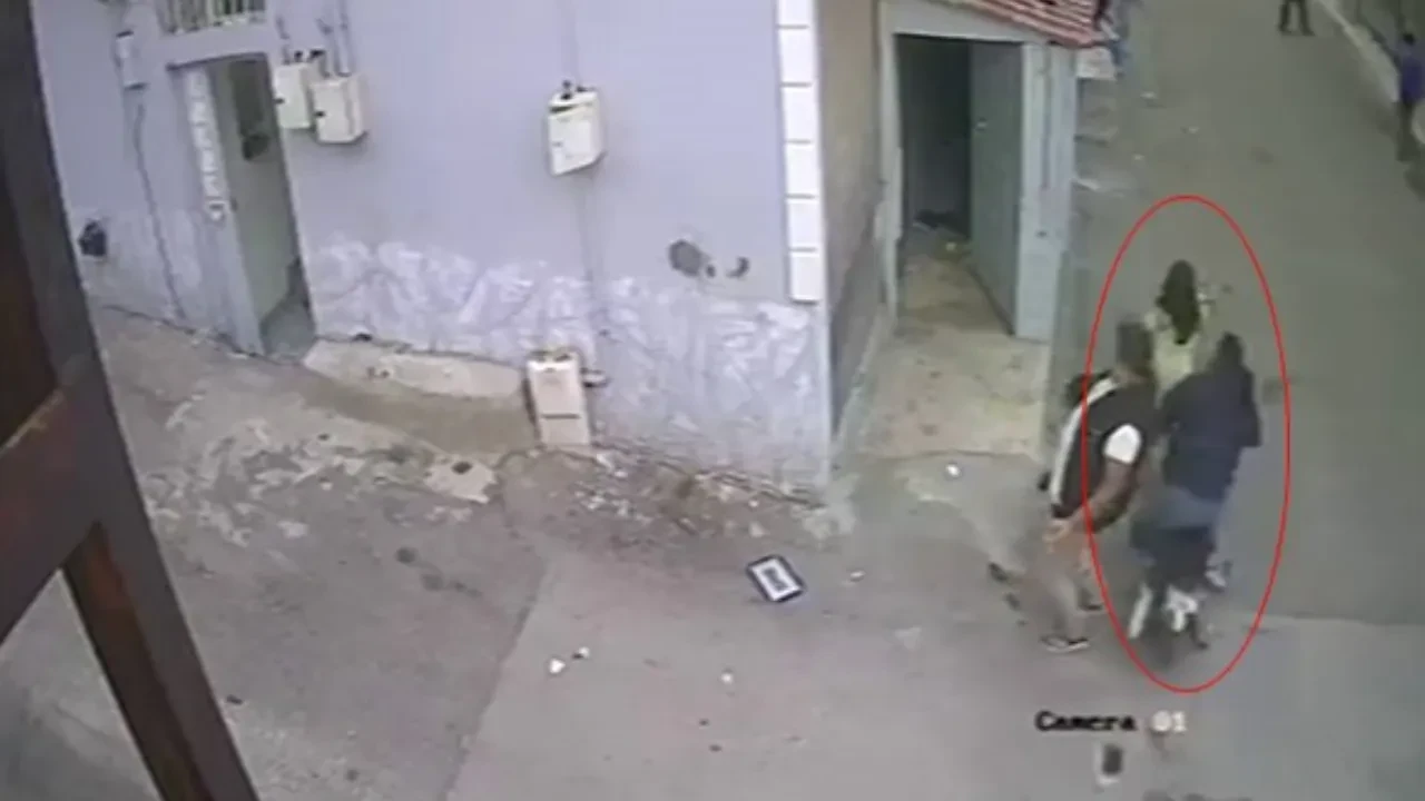 Motosikletin çarptığı kız çocuğu ağır yaralandı