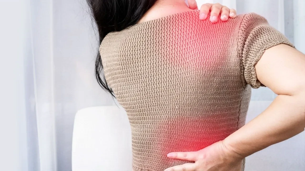 Sırt ağrısına en iyi gelen pilates tekniği! Vücut ağrılarına iyi gelen, 2026 yeni şifa yöntemi