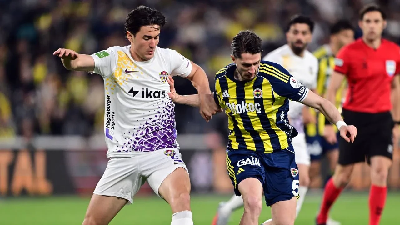 Fenerbahçe ile Eyüpspor, 3-3 berabere kaldı! Gollü maçta kazanan çıkmadı, Eyüpspor ligde kaldı