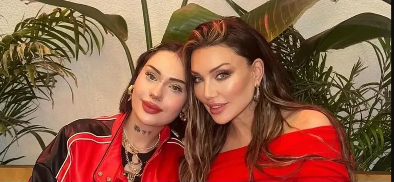 Cenazede çektiği video ile tepki toplayan Umut Akyürek'in kızı Melek Bal kendini savundu