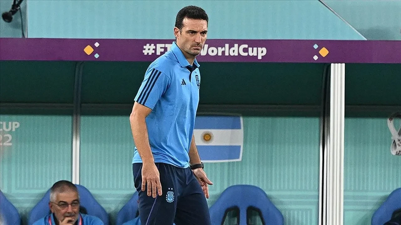 Dünyanın en iyi teknik direktörleri belli oldu! Sadece 1 Türk teknik adam futbol tarihine damga vuran isimler arasına girdi