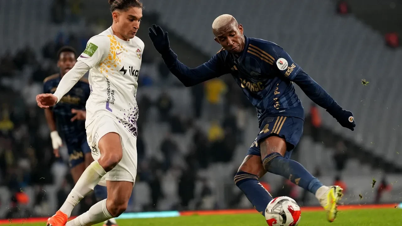 Fenerbahçe Eyüpsor maçı saat kaçta hangi kanalda?