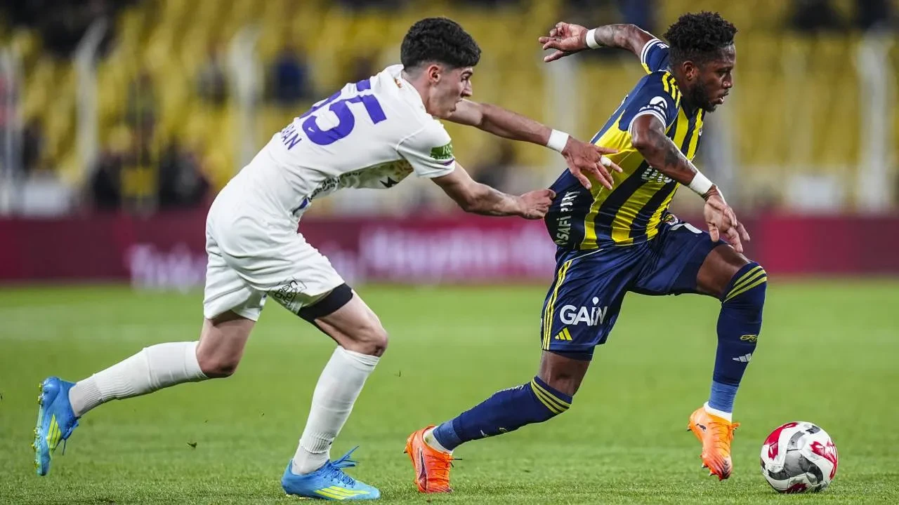 Fenerbahçe ile Eyüpspor, 3-3 berabere kaldı! Gollü maçta kazanan çıkmadı, Eyüpspor ligde kaldı