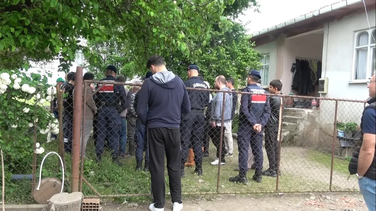 Şehit polis Erkan Tütüncüler'in acı dolu hikayesi: Evlat kaybı yürek burktu