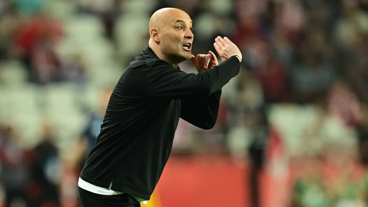 Süper Lig'den düşen Antalyaspor'da Sami Uğurlu konuştu! "Bizim için trajedi dolu bir gece oldu"