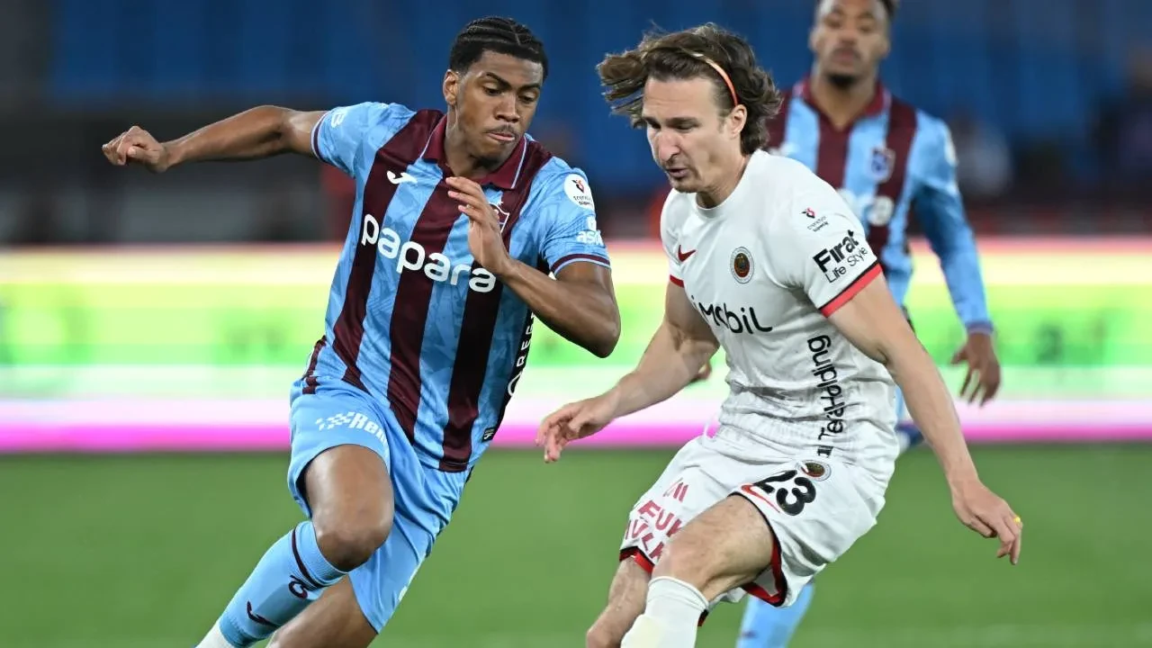 Trabzonspor sahasında 3-0'lık skorla yıkıldı! Gençlerbirliği deplasmanda kazandı, ligde kaldı