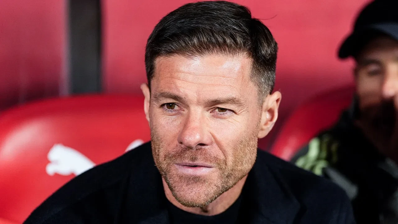 Xabi Alonso Chelsea'nin yeni teknik direktörü oldu