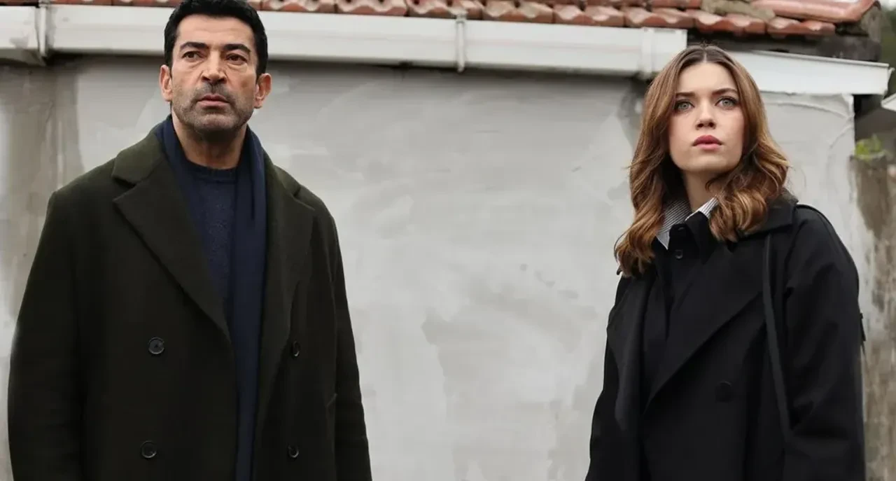 A.B.İ dizisinin Çağla'sı Afra Saraçoğlu, ekranlara veda ediyor! Afra Saraçoğlu diziden neden ayrılıyor, yeni dizisi yolda mı?