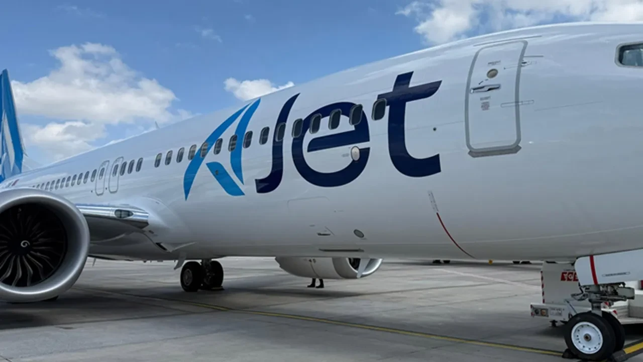 AJet'ten 19 Mayıs için kampanya! Gençlere yurt içi indirimli bilet satışı başladı