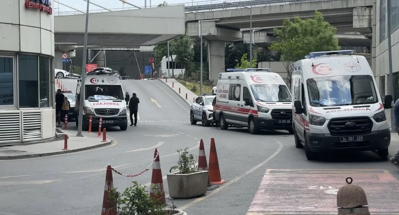 Bıçaklı saldırıdan sağ kurtuldu, hastanenin 10. katından düşerek can verdi