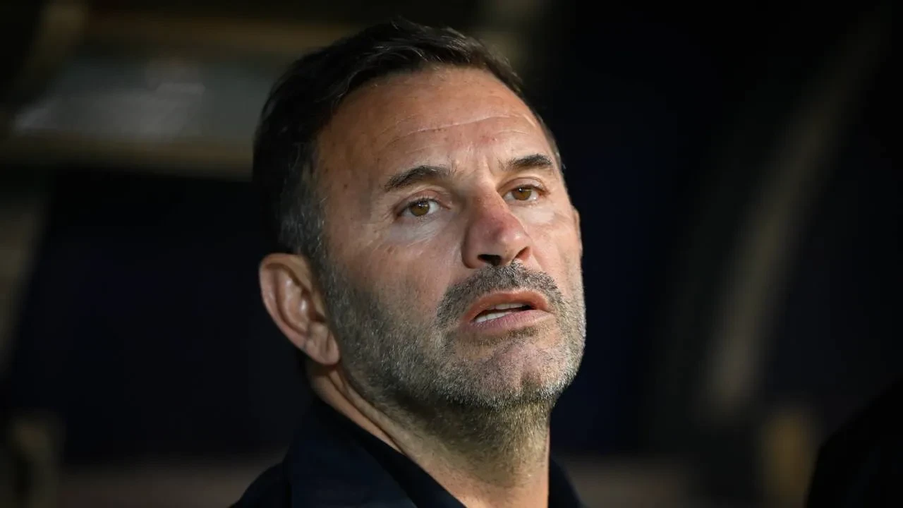 Galatasaray'da Okan Buruk'tan transfer açıklaması! "Hedefimiz, yeni sezon için iyi bir kadro kurmak"