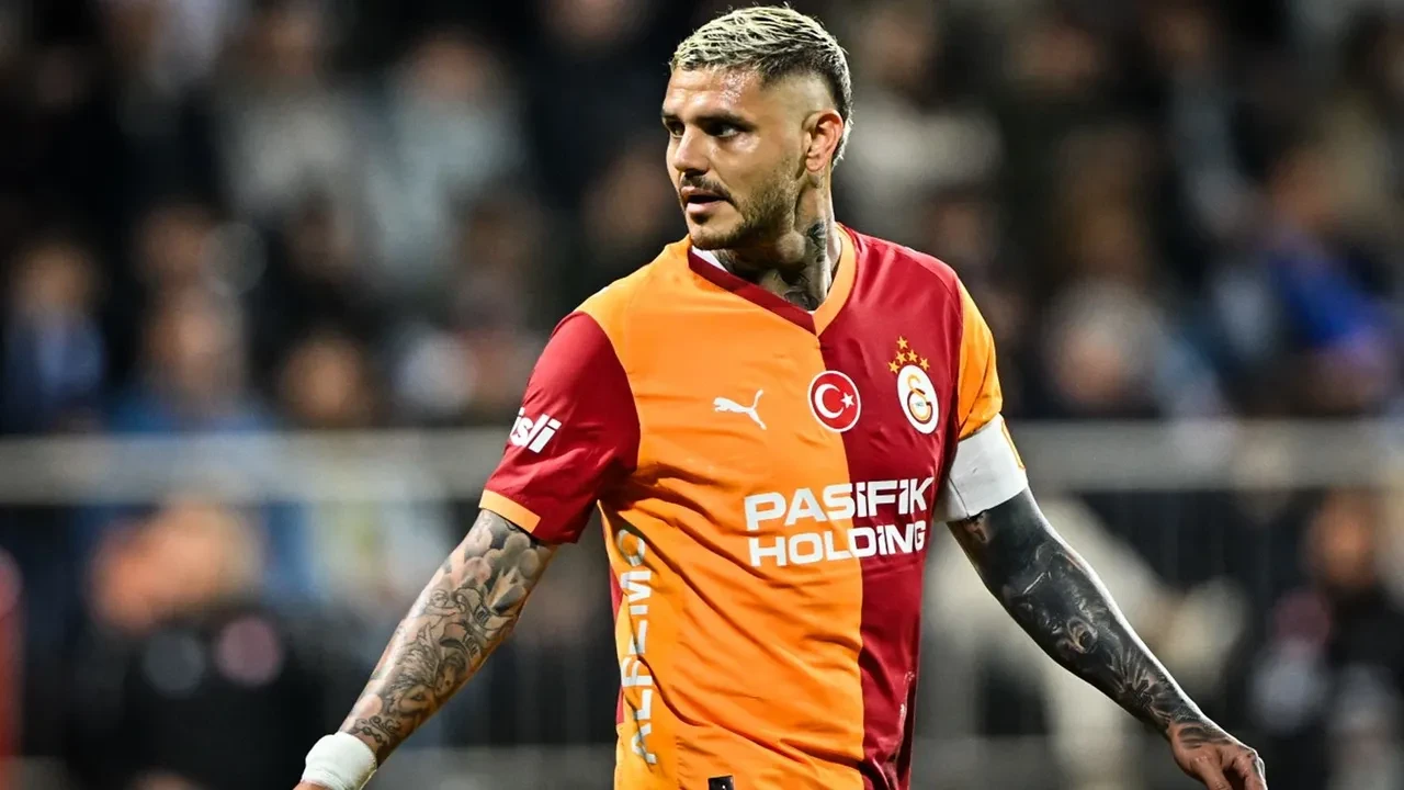 Galatasaray'da yaprak dökümü! 3 yıldızla yollar ayrılıyor: Yeni sezonda olmayacaklar