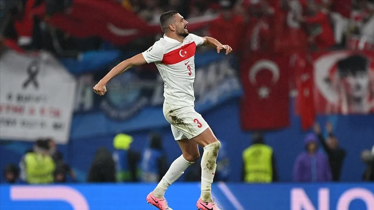 Merih Demiral kafe açtı! Milli yıldızdan örnek davranış: Şehit ailelerine her şey ücretsiz oldu