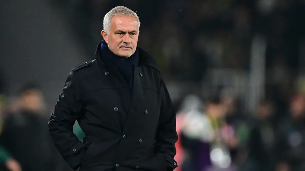Real Madrid'de ikinci Mourinho dönemi: 'The Special One' geri dönüyor! Sözleşme detayları ve imza tarihi belli oldu