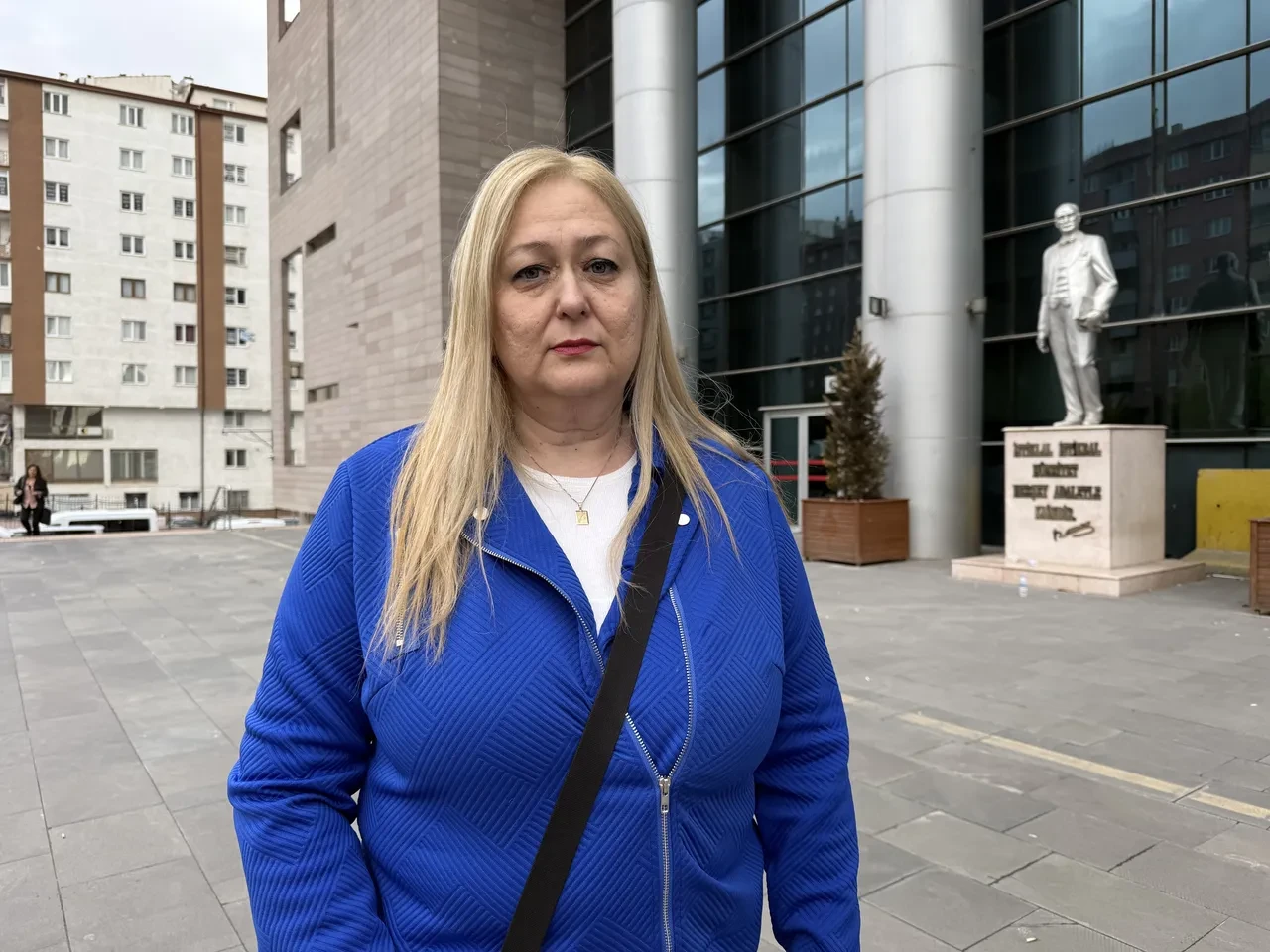 Tepebaşı Belediyesi'nde işten atılan kadından çarpıcı iddia: "Başkanı uyarmak istedim, güvenlikle odadan attılar"