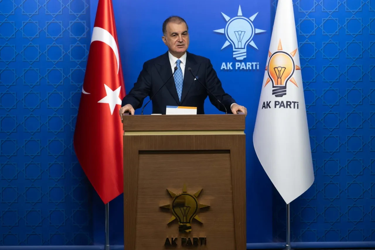 AK Parti Sözcüsü Ömer Çelik'ten Terörsüz Türkiye mesajı: Yol haritası güncellenecek