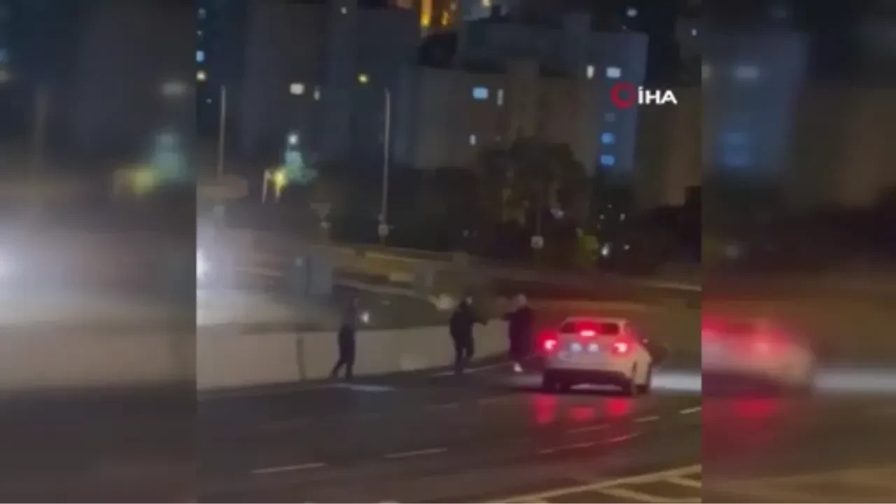 Arnavutköy’de otoyola atlayan kadın, polise ve sürücülere ecel terleri döktürdü!