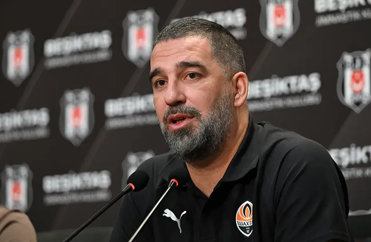 Beşiktaş'ta Sergen Yalçın sonrası adaylar netleşti! Yönetimden Arda Turan sürprizi: Serdal Adalı'ya bildirildi