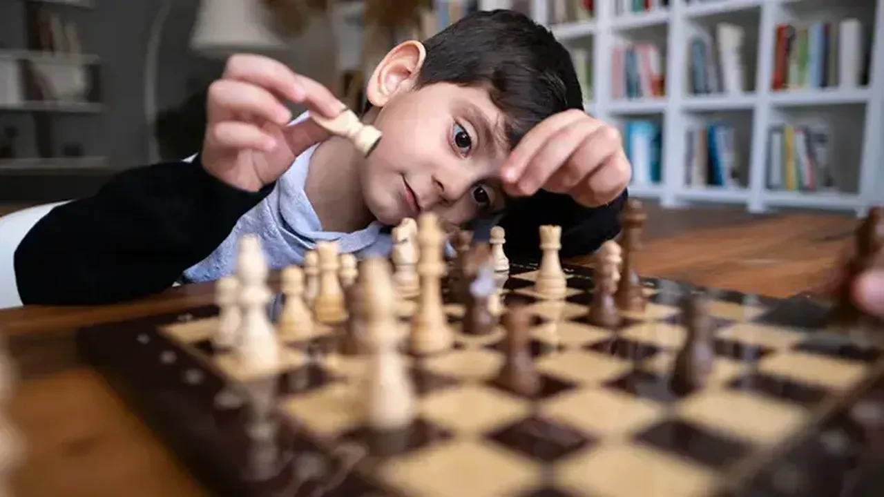 Çocukların zeka ve bedenini geliştiren en iyi etkinlikler 2026!