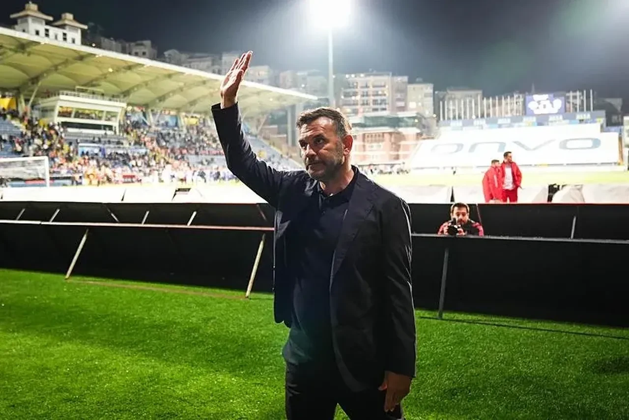 Galatasaray’da yaprak dökümü: 6 ayrılık netleşti! Yeni kural dengeleri altüst etti