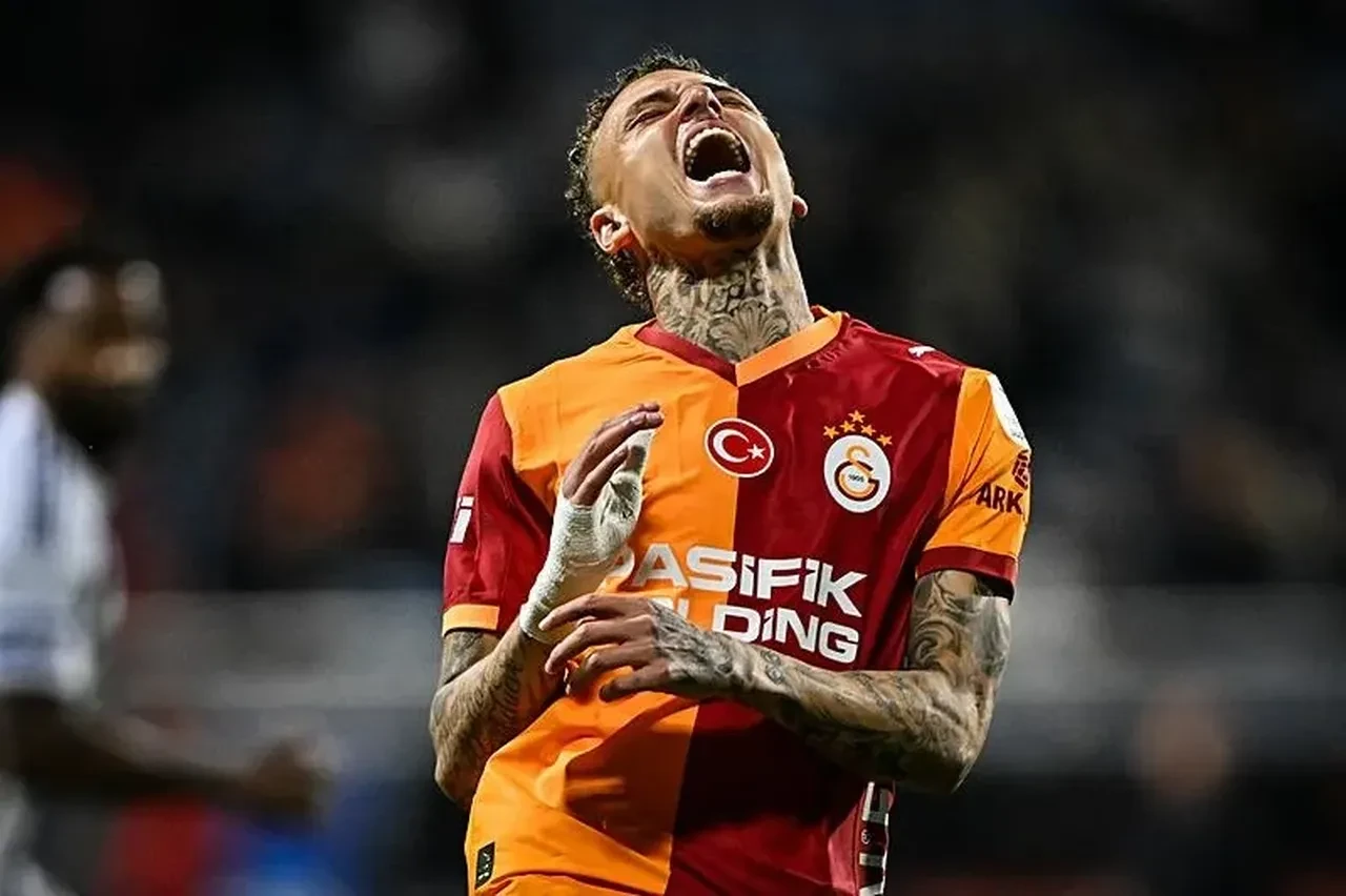 Galatasaray’da yaprak dökümü: 6 ayrılık netleşti! Yeni kural dengeleri altüst etti