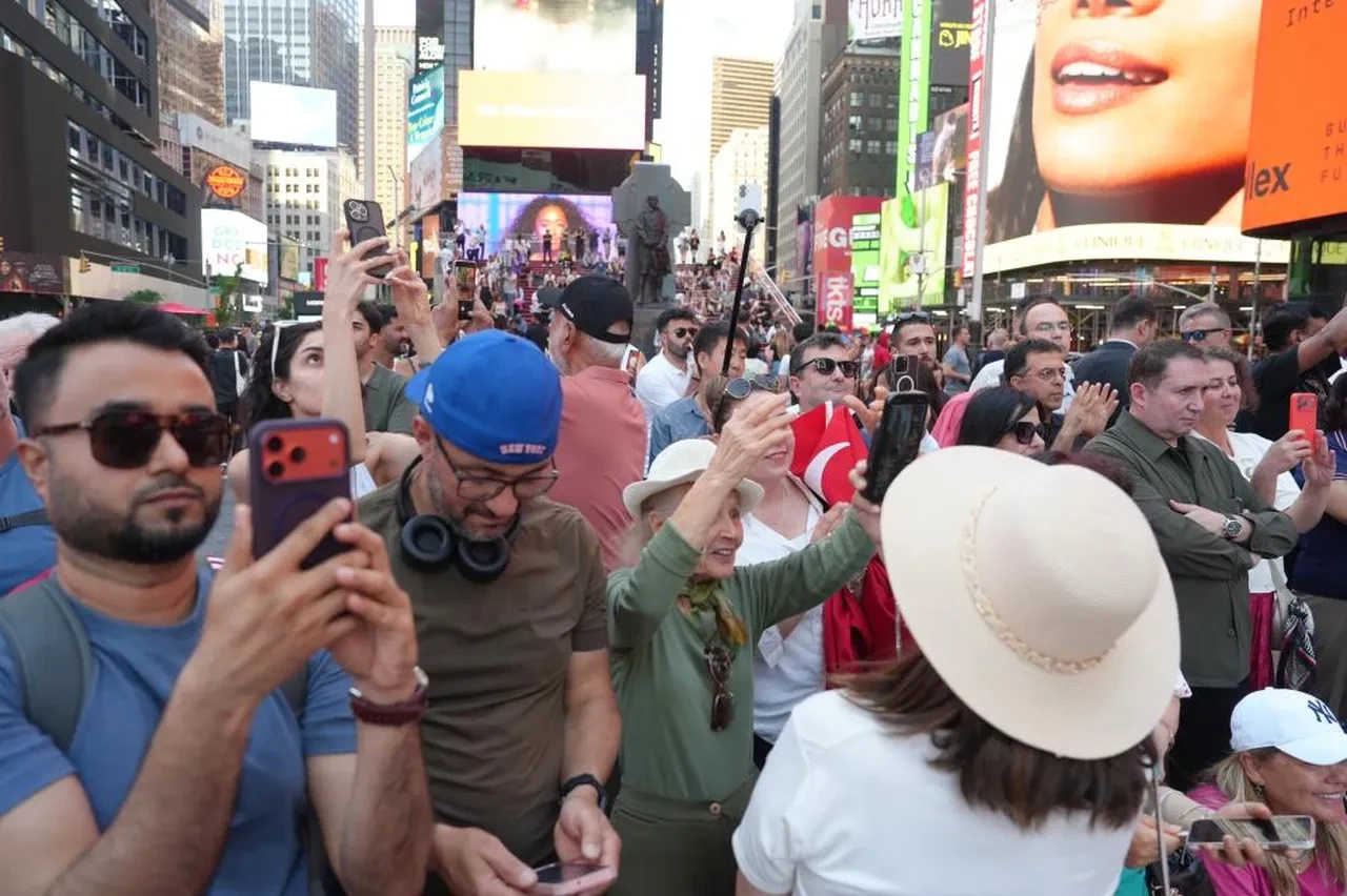 New York'ta 'Mehter' rüzgarı: ABD'liler yoğun ilgi gösterdi