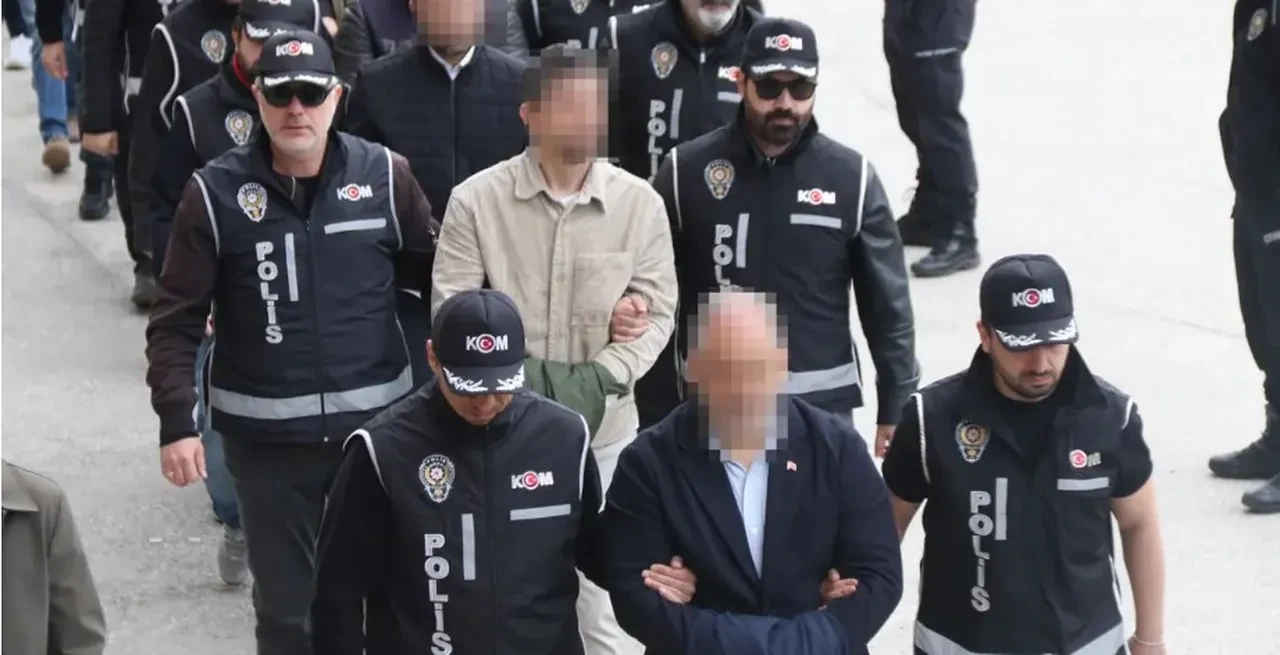 Tepebaşı Belediyesi operasyonunda yeni gelişme! Çok sayıda isim tutuklandı
