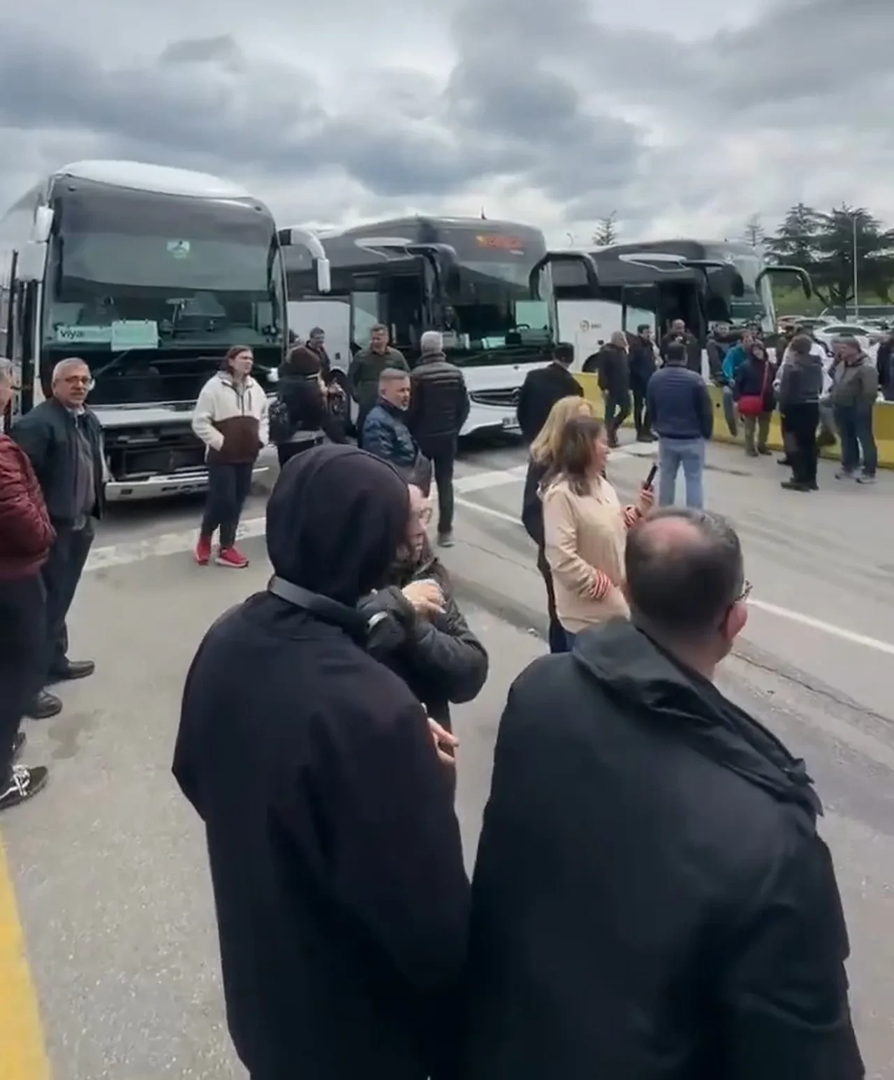 AB/Schengen ülkelerine seyahat eden vatandaşlara uyarı! Bulgaristan sınırında EES kargaşası: 10 saat beklediler