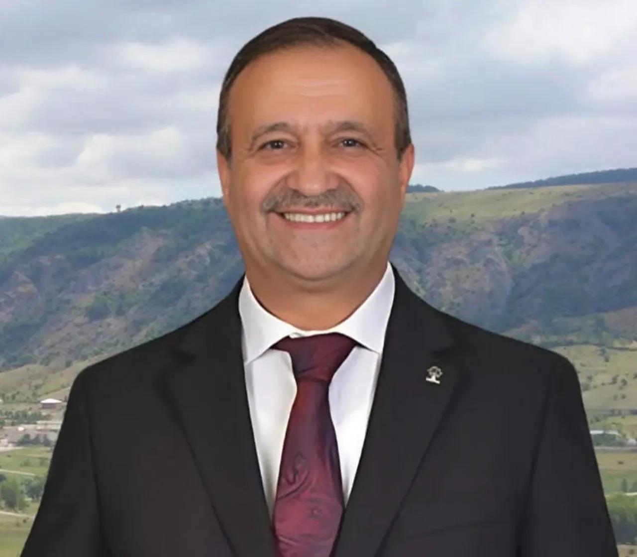 Alucra Belediye Başkanı Faruk Demirağ kalp krizi geçirdi
