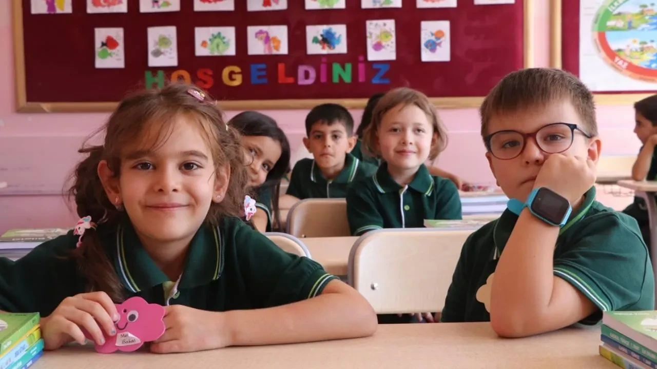 Ara tatil kalkıyor mu? Bakan Tekin açıkladı: Okul takviminde yeni dönem