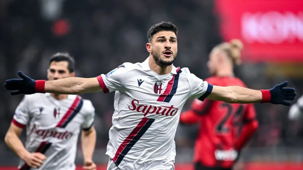 Beşiktaş'ta sağ kanat için rota İtalya: Riccardo Orsolini yakın markajda!
