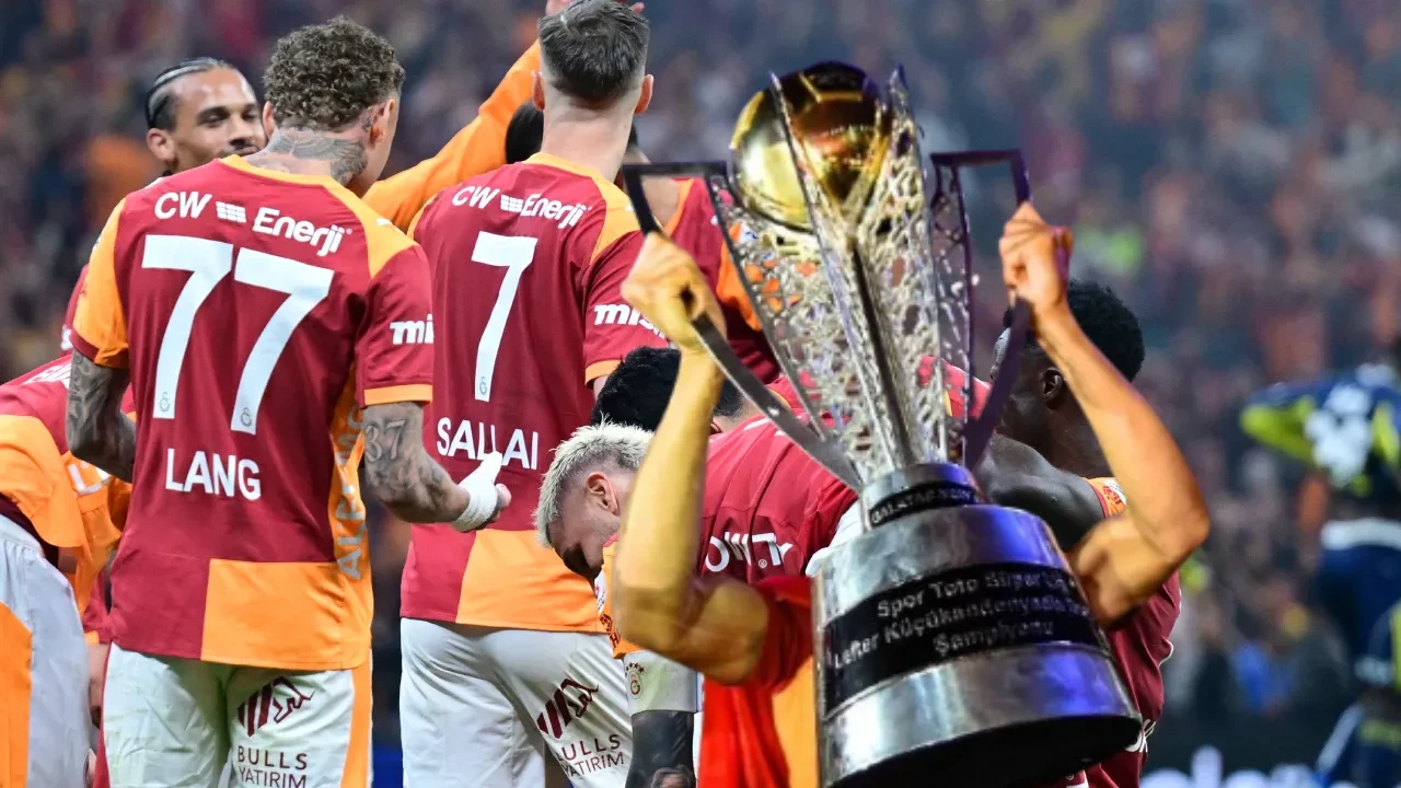 Galatasaray nasıl şampiyon olur, kaç puan gerekiyor, beraberlik yeter mi? Galatasaray şampiyonluk ihtimalleri 