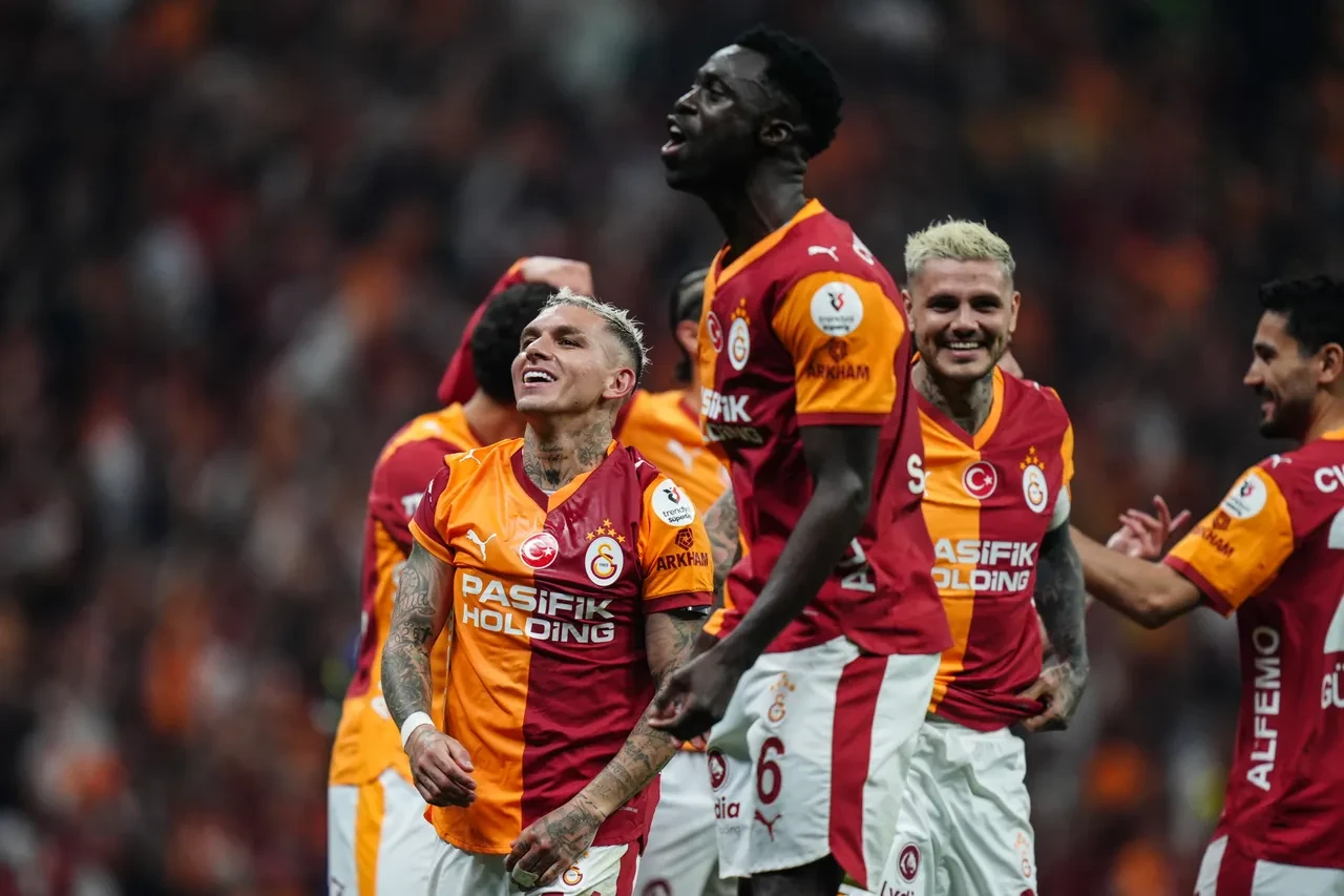 Galatasaray nasıl şampiyon olur, kaç puan gerekiyor, beraberlik yeter mi? Galatasaray şampiyonluk ihtimalleri 