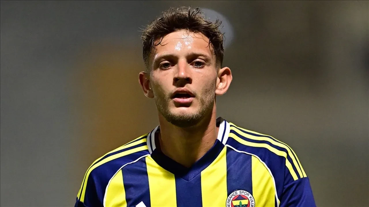 Galatasaray'da 10 numara operasyonu! Fenerbahçe'nin eski aşkı 'Aslan' mı oluyor?
