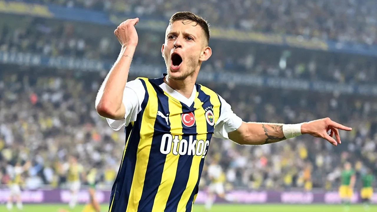 Galatasaray'da 10 numara operasyonu! Fenerbahçe'nin eski aşkı 'Aslan' mı oluyor?